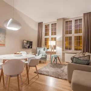 Apartament Soleil Ii Lägenhet