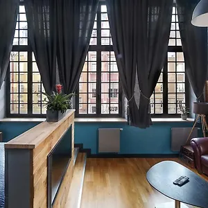 Black Swan House, Old Town Aparthotel